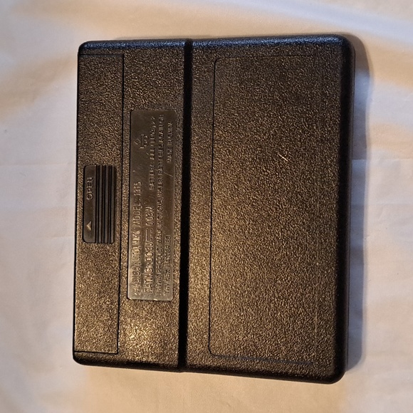 Vintage Handheld Poker Game - Picture 3 of 5